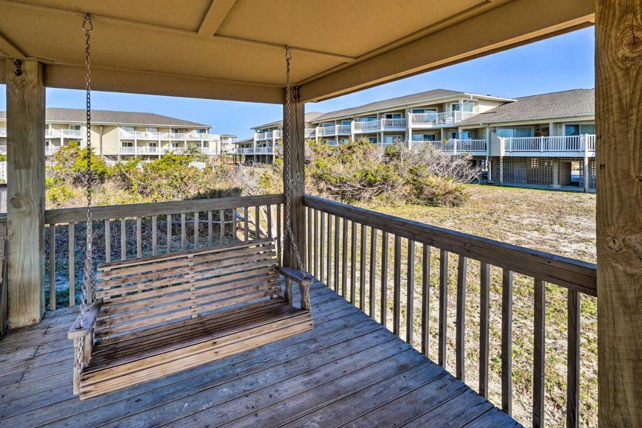 Oak Island Beachfront Condo With Community Pool Eksteriør billede