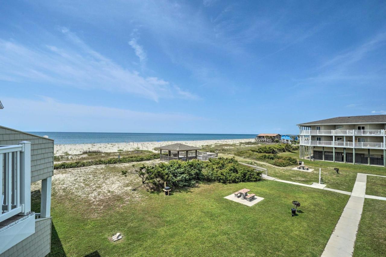Oak Island Beachfront Condo With Community Pool Eksteriør billede